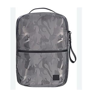 Gry Mattr by Joe Mimran Backpack Travel Essentials Black Grey USB‎ Laptop Tablet